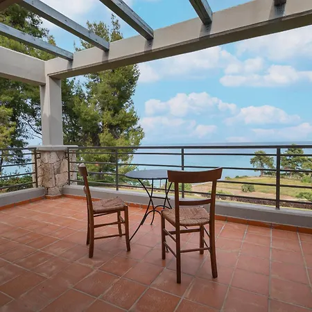 Kassandra With Shared Pool By Rentalspro - Halkidiki Villa *